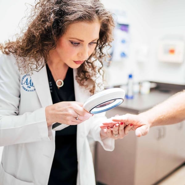 Medical Dermatology