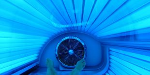 Why You Should Never Do Indoor Tanning